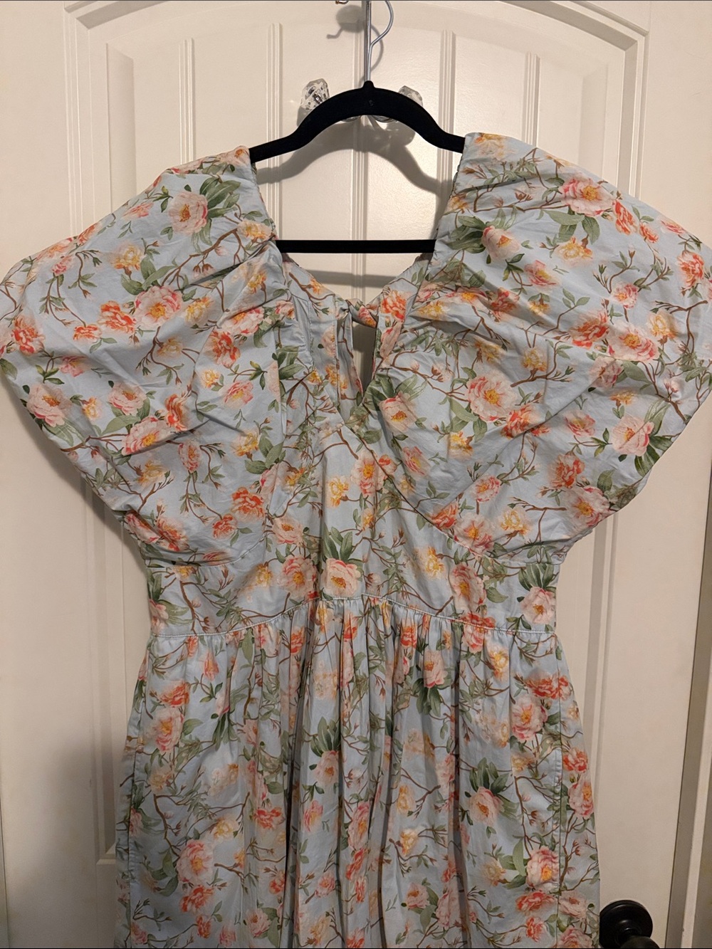 crown & ivy Light Blue Floral Midi Dress with Puff Sleeves